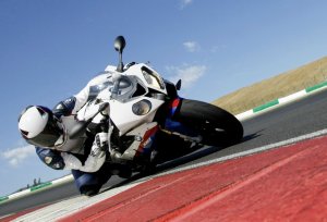 BMW-News-Blog: BMW Motorrad - Finale FIM in Doha mit der S1000RR
