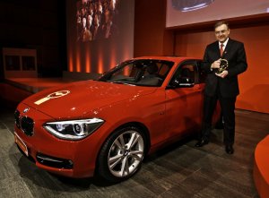 BMW-News-Blog: Goldenes Lenkrad fr den BMW 1er und das 6er Cabri - BMW-Syndikat