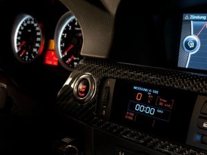 BMW-News-Blog: Das MHR-Zusatzdisplay: Kleine Technik für großen F - BMW-Syndikat