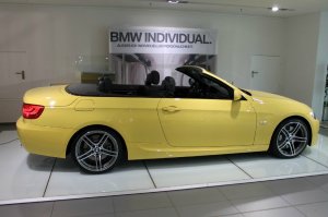 BMW-News-Blog: Dakargelb: BMW 335i Cabrio Individual mit M Paket - BMW-Syndikat