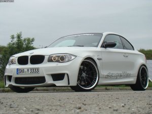 BMW-News-Blog: TVW bringt das BMW 1er M Coup auf ber 300km/h! - BMW-Syndikat
