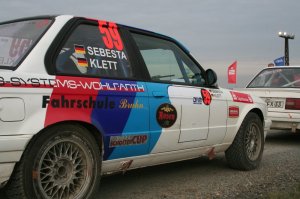 BMW-News-Blog: BMW-Begeisterung auch im Rallye-Sport: Ein Wochenende mit dem BMW 318iS (E30)