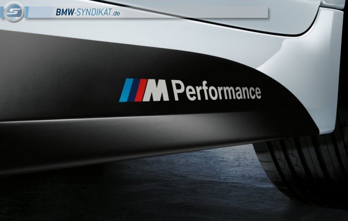 BMW M Performance Lenkrad Alcantara mit Carbonblende und Race