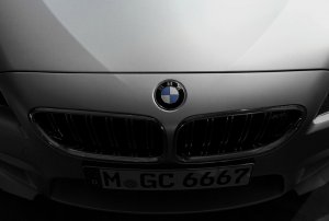 BMW-News-Blog: BMW_M6_Gran_Coup___F06___Offizielle_Detailaufnahmen_in_geheimer_Duesternis