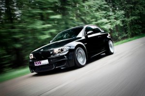 BMW-News-Blog: BMW 1er M Coup mit KW DDC ECU: Fahrdynamik per iPhone-App