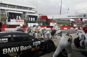 BMW-News-Blog: Qualifying DTM 2012: Spengler startet von Platz drei in Brands Hatch