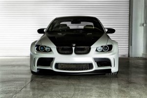 BMW-News-Blog: Vorsteiner GTRS5 Evolution: Martialischer Breitbau - BMW-Syndikat