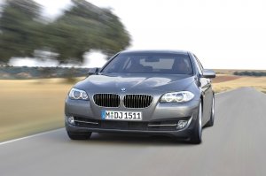 BMW-News-Blog: Der_neue_BMW_M5_-_naechstes_Mal_mit_F30-Front_