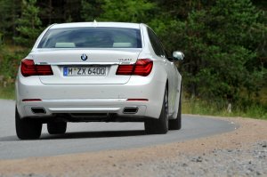 BMW-News-Blog: BMW 7er 2012 (Facelift): Da ist er wieder, der Dicke!