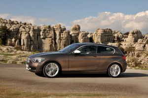 BMW-News-Blog: BMW_1er_F20_F21__Spar-Diesel_im_114d_und_neue_Modelle_mit_Allradantrieb_xDrive