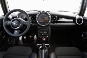 BMW-News-Blog: Limitierter ber-MINI: Mini John Cooper Works GP mit 218 PS und 1160 Kilogramm