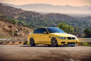 BMW-News-Blog: BMW M3 E90: Amerikaner in Dakargelb mit 600 PS