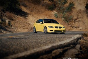 BMW-News-Blog: BMW M3 E90: Amerikaner in Dakargelb mit 600 PS