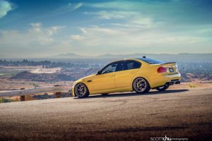 BMW-News-Blog: BMW M3 E90: Amerikaner in Dakargelb mit 600 PS