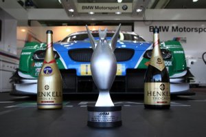 BMW-News-Blog: DTM 2012 Valencia: Sieg fr BMW-Pilot Augusto Farfus - strategische Hilfe im BMW-Kader