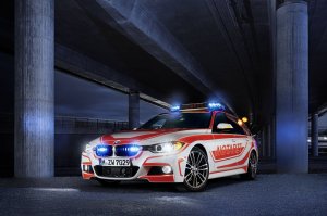 BMW-News-Blog: RETTmobil 2013: BMW 3er Touring (F31) als rasantes Notarzt-Einsatzfahrzeug