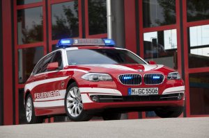 BMW-News-Blog: Rettet Leben: BMW 3er Touring (F31) als Notarzt-Einsatzwagen auf der RETTmobil 2013