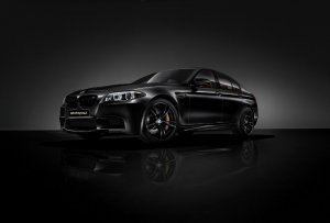 BMW-News-Blog: BMW M5 F10 Nighthawk Edition Japan: Limitiertes M5-Facelift mit Competition Paket