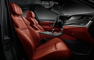 BMW-News-Blog: BMW M5 F10 Nighthawk Edition Japan: Limitiertes M5-Facelift mit Competition Paket