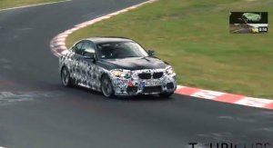 BMW-News-Blog: Video: BMW 2er M235i (F22) als Erlknig auf der N - BMW-Syndikat
