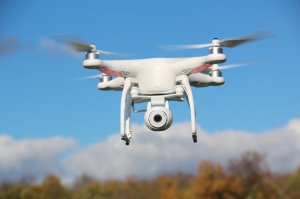 BMW-News-Blog: Drohnen und Multicopter regeln den Verkehr