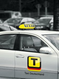 BMW-News-Blog: Alternative Fahrdienste: Wenn Taxifahrer auf die Barrikaden steigen