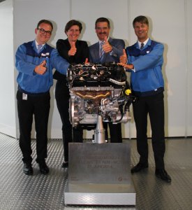 BMW-News-Blog: BMW Werk München: N20-Turbo-Vierzylinder feiert Ju - BMW-Syndikat