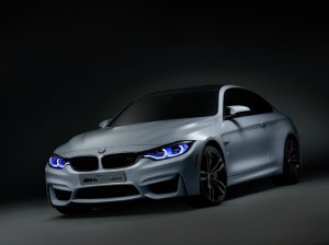 BMW-News-Blog: ​CES 2015: BMW M4 Concept Iconic Lights - BMW-Syndikat