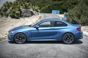 BMW-News-Blog: BMW M2 Coup (F87): Kniglicher Kraftprotz der Kom - BMW-Syndikat