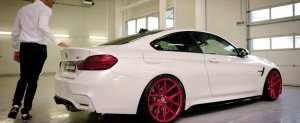 BMW-News-Blog: ​Z-Performance Wheels: Neues Video zeigt BMW M4 Coup in Aktion