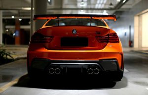 BMW-News-Blog: 3D Design: Feuerorangefarbener BMW M4 mit Aerodynamik-Teilen