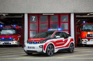 BMW-News-Blog: LAPD und Londoner Feuerwehr setzen auf BMW i3 - BMW-Syndikat