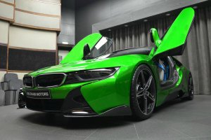 BMW-News-Blog: BMW Abu Dhabi: i8-Tuning im aufflligen Lava-Grn