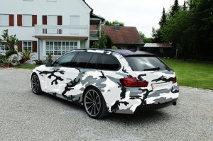 BMW-News-Blog: BMW 5er F11 Touring: Camouflage-Folierung fr Komb - BMW-Syndikat