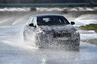 BMW-News-Blog: BMW 1er F40: Frontantriebs-Erlkönig auf letzten Testfahrten BMW-News-Blog: BMW 1er F40: Frontantriebs-Erlkönig auf letzten Testfahrten