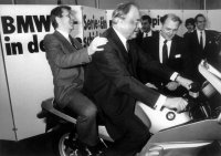 BMW-News-Blog: Meilenstein: Drei Millionen BMW Motorrder in 50 Jahren