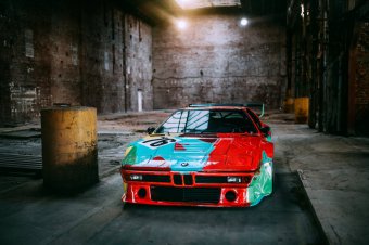 BMW-News-Blog: Fotoshooting mit dem BMW M1 Art Car von Andy Warho - BMW-Syndikat