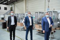 BMW-News-Blog: COVID-19: Masken-Fertigung in Wackersdorf
