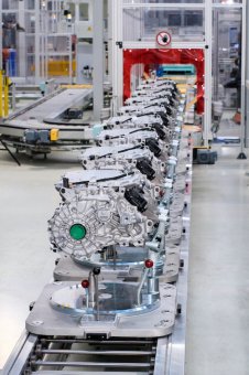 BMW-News-Blog: Produktion der E-Antriebe des BMW iX und BMW i4 ge - BMW-Syndikat