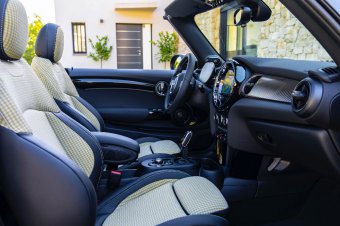 BMW-News-Blog: MINI COOPER S Cabrio Resolute Edition - BMW-Syndikat