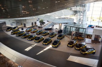 BMW-News-Blog: Auslieferungsendspurt: 18 BMW i3s in Galvanic Gold - BMW-Syndikat