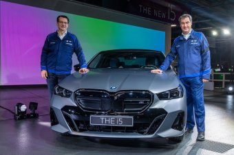BMW-News-Blog: BMW Elektromobilitt: Produktionsstart der neuen 5er Reihe und des vollelektrischen i5 in Dingolfing