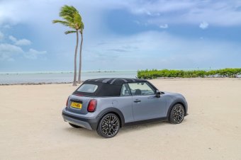 BMW-News-Blog: Der neue MINI Cooper Cabrio: Unverwechselbares Ope - BMW-Syndikat