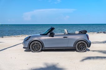 BMW-News-Blog: Der neue MINI Cooper Cabrio: Unverwechselbares Ope - BMW-Syndikat