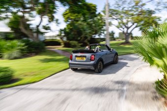 BMW-News-Blog: Der neue MINI Cooper Cabrio: Unverwechselbares Ope - BMW-Syndikat