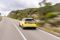 BMW-News-Blog: BMW Group erzielt dreifachen Triumph beim Goldenen Lenkrad 2024