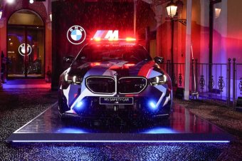 BMW-News-Blog: Revolutionre Hybrid-Power im Motorsport: Das neue BMW M5 MotoGP Safety Car