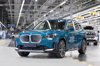 BMW-News-Blog: BMW Werk Regensburg: Rekordmarke von 100.000 E-Aut - BMW-Syndikat