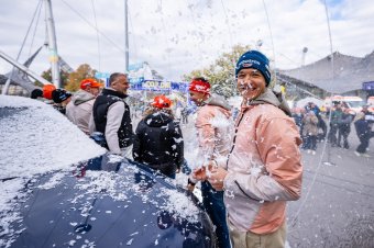 BMW-News-Blog: BMW bergibt Fahrzeugflotte an deutsche Biathlon-N - BMW-Syndikat
