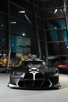 BMW-News-Blog: BMW M4 GT3 EVO verbindet Motorsport, Gaming und Popkultur